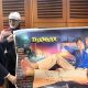 Amitabh Bachchan Meets Guinness Record Holder Anil Dhanak on Deewaar’s 51st Anniversary