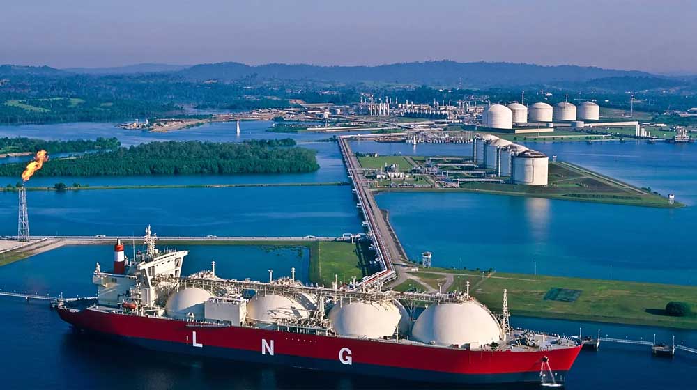 LNG Supply Crisis in Asia 2026: Qatar Disruptions Due to Iran Conflict Hit Hard