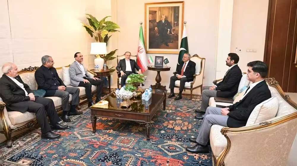 Araghchi arrives in Islamabad