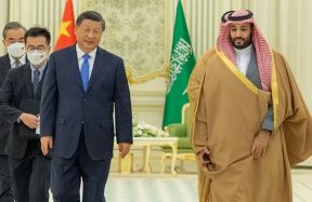 China Urges Stability in Hormuz During Xi–MBS Phone Call