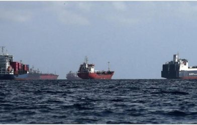 Iran Vows Response After US Seizes Commercial Vessel at Sea