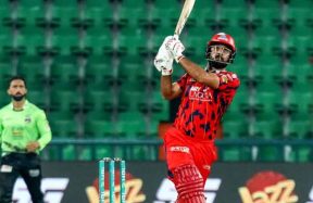 Karachi Kings beats Lahore Qalandars