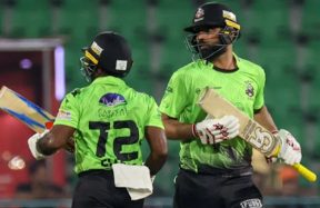 Lahore Qalandars Beat Peshawar Zalmi by Six Wickets