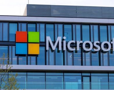 Poker Tactics Help Secure Microsoft DeepMind AI Deal Strategy