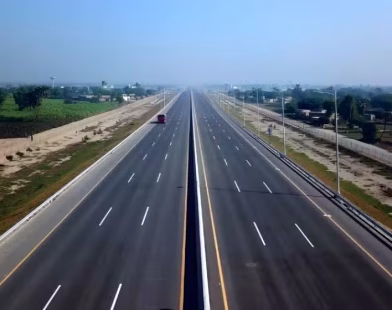 infrastructure theft on M-5