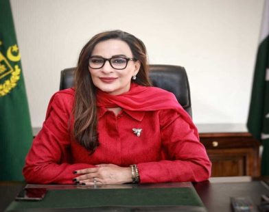 Pakistan Emerges as Key Diplomatic Bridge Amid US-Iran Tensions