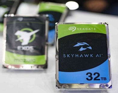 Storage Stocks Jump as Seagate Forecast Boosts AI Spending Confidence