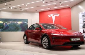 Tesla Deliveries Hit Weakest Quarter as Inventory Levels Surge