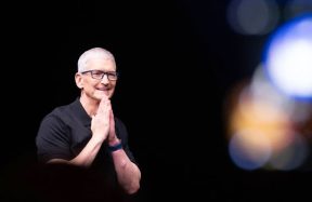 Tim Cook stepping down
