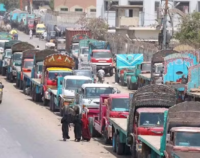 transporters raise fares in Pakistan