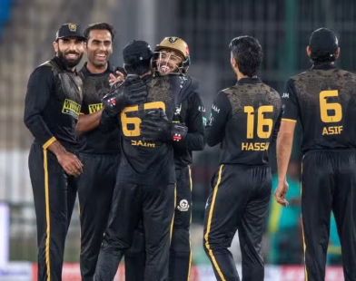 Hyderabad Kingsmen knock Lahore Qalandars out