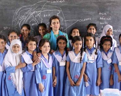 Sindh bans school book sale