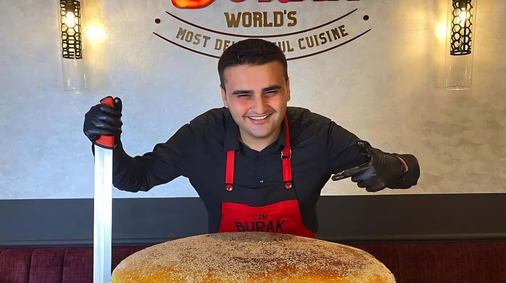 CZN Burak Plans to Visit Pakistan and Open Authentic Turkish Restaurant