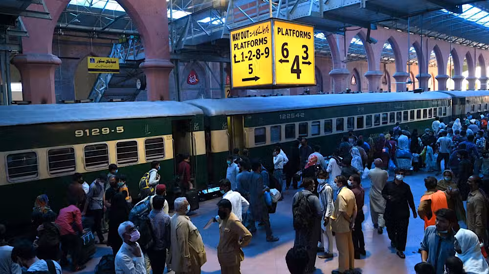 Pakistan Railways Eid trains