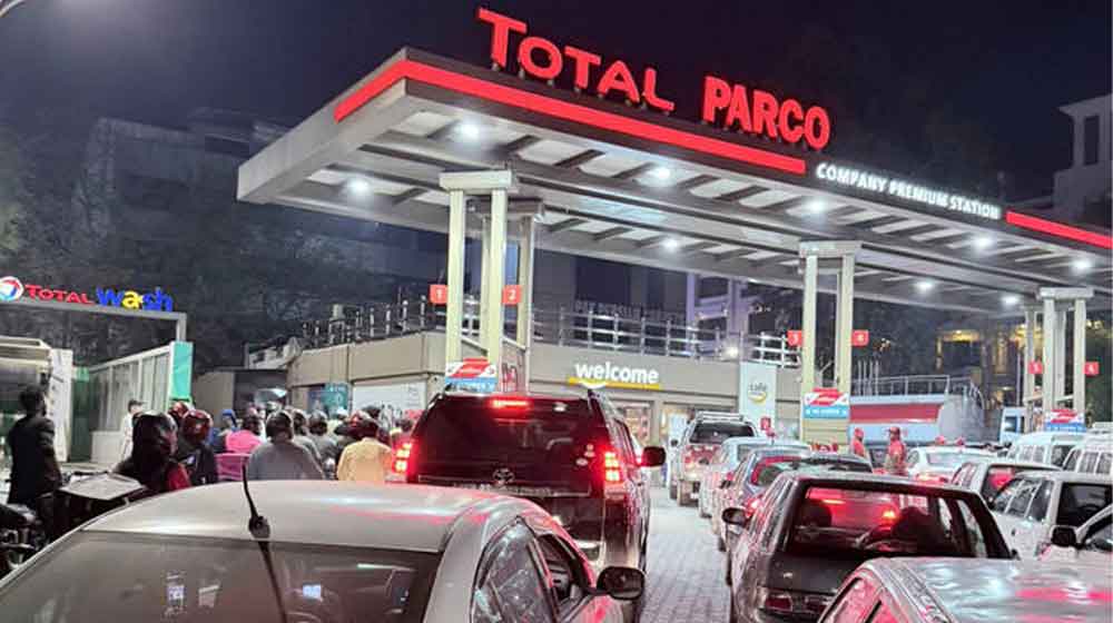 Hidden Fuel Charges Add Rs 153 Per Liter in Taxes on Petrol in Pakistan