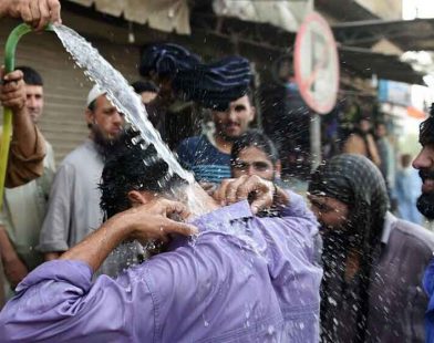 Karachi feels like temperature