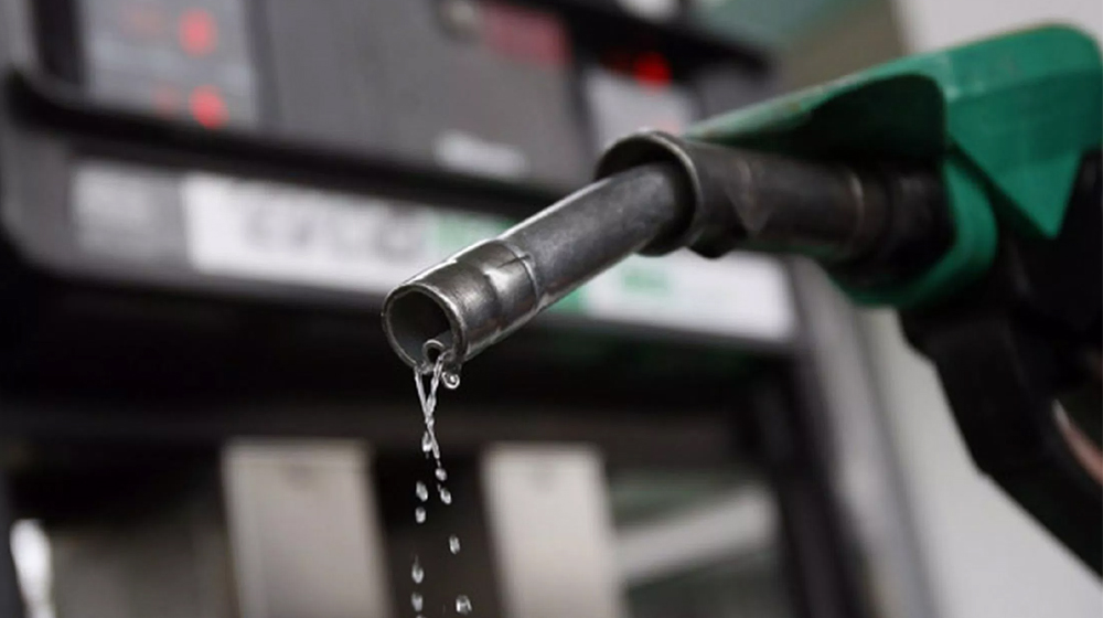 Govt Announces Big Petrol and Diesel Price Decrease on Third Day of Eid