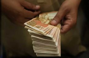 government employees pay raise