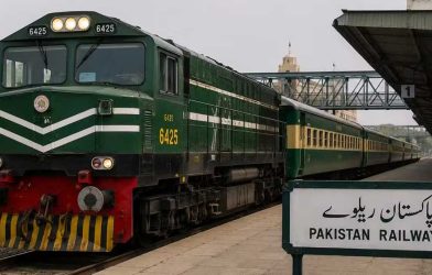 Pakistan Railways outsources trains