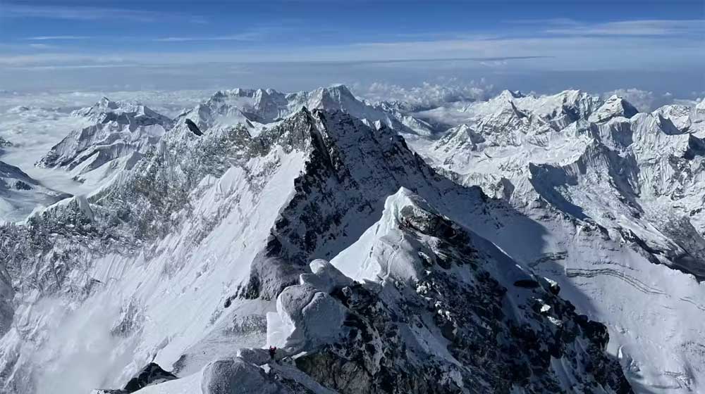 Broad Peak avalanche