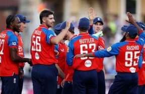 England crushes India T20I