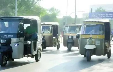 Karachi rickshaw rules