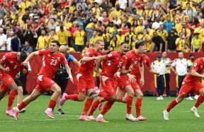 Switzerland beats Colombia