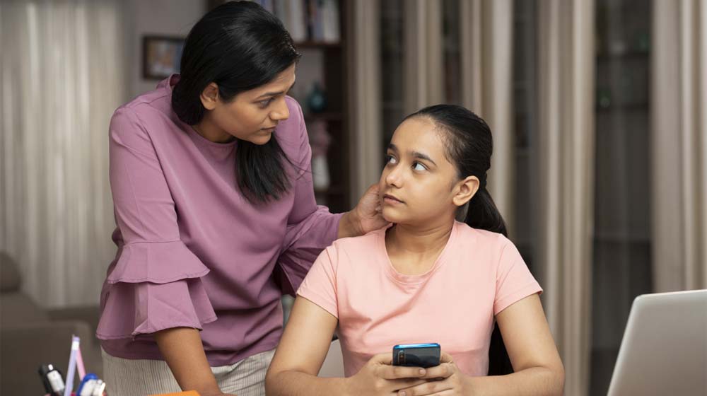 parental monitoring social media