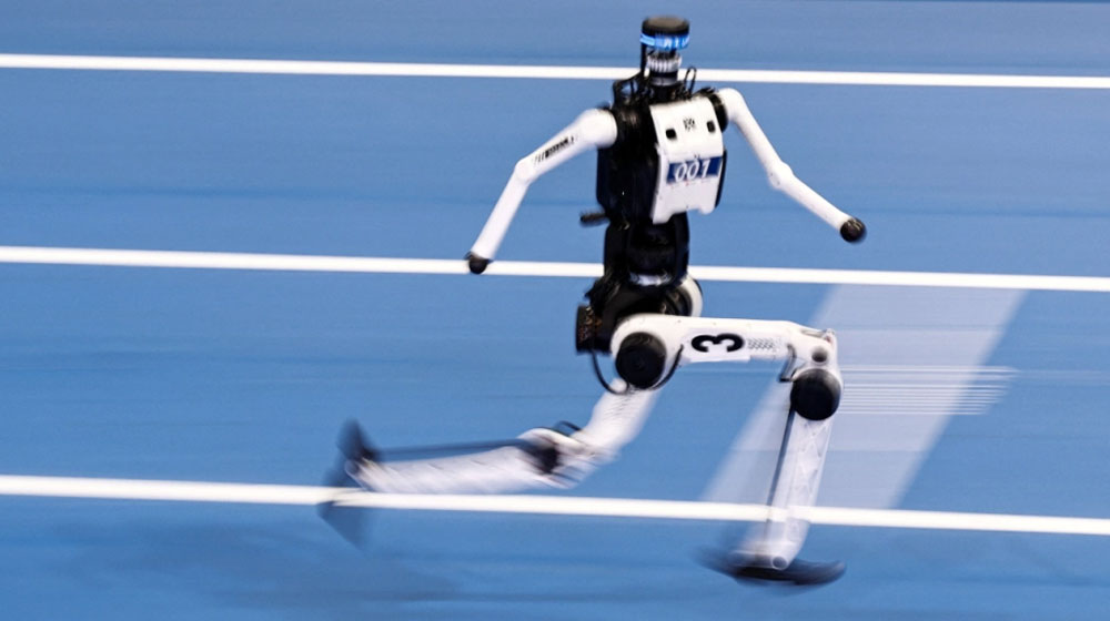 Chinese robot beats Usain Bolt