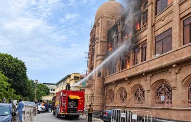 Karachi Mayor office fire