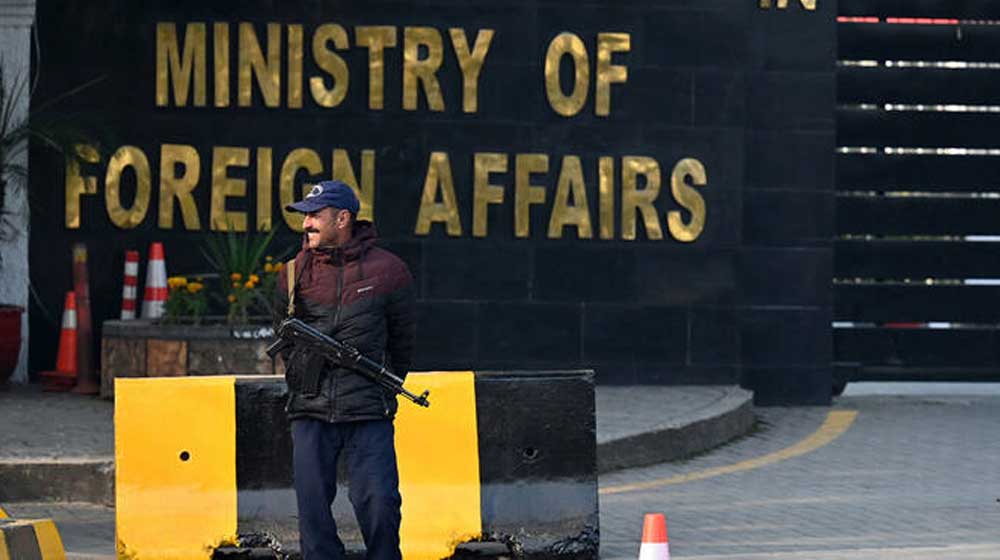 Pakistan rejects India temple claims