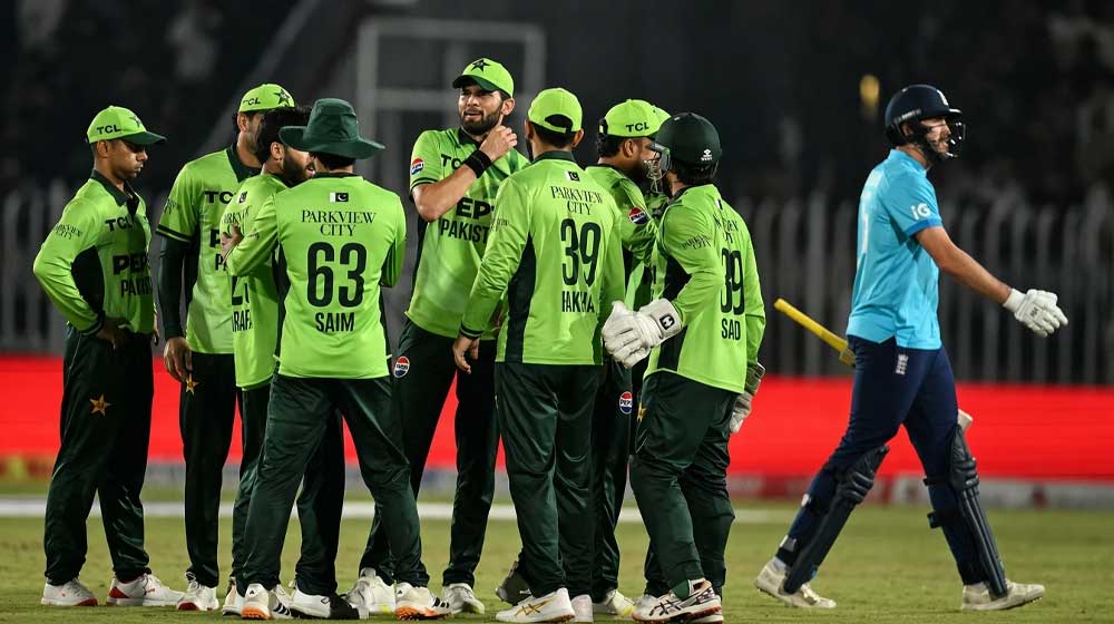 Arafat Minhas Bags Six Wickets as Pakistan Crush England